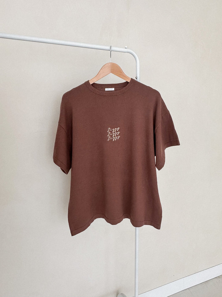 SIGNATURE TEE | CHOCOLATE (WOMEN'S)