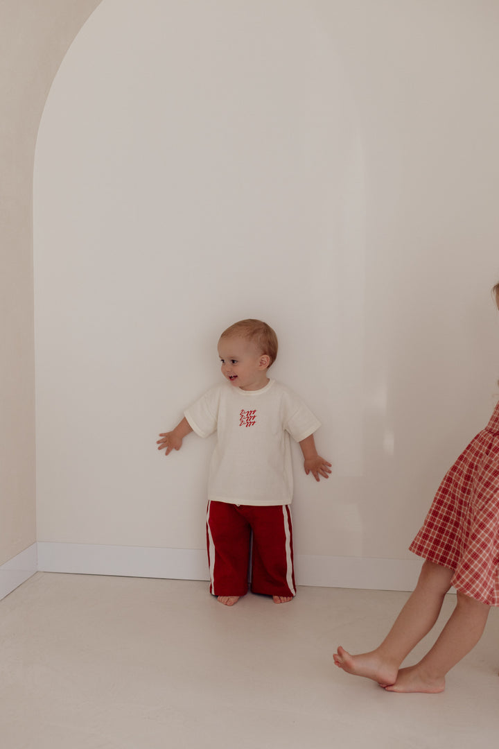 SIGNATURE TEE | MILK (KIDS)