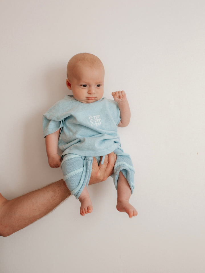 SIGNATURE TEE | ECHO