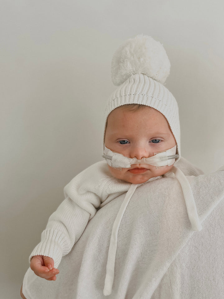 BONNET | MILK (POM POM)