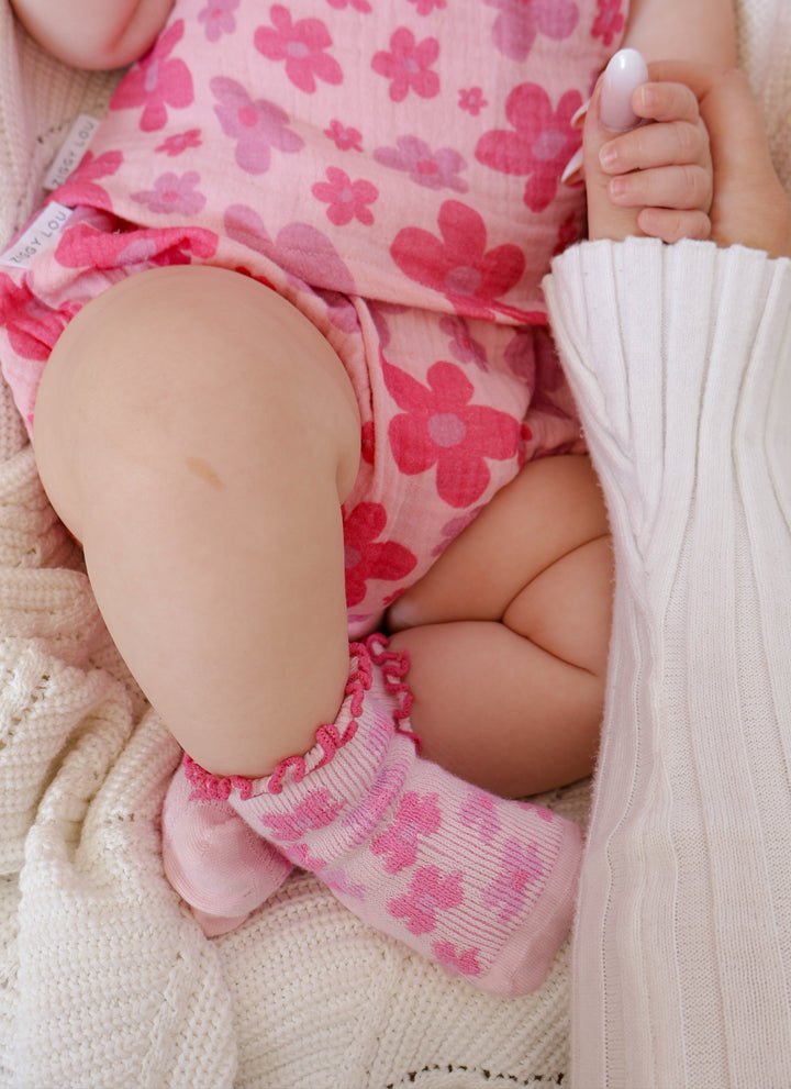 SOCKS | CORA (GRACE)