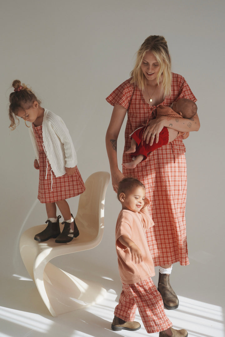 SIGNATURE TEE | CLAY (KIDS)