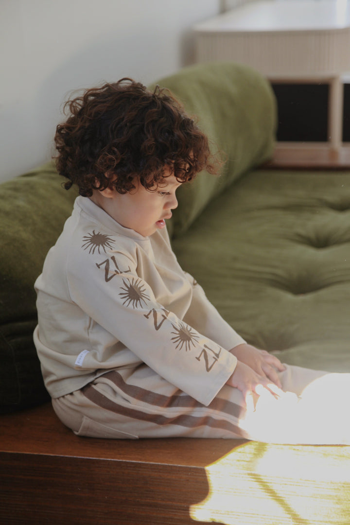 LONG SLEEVE TEE | CYRUS