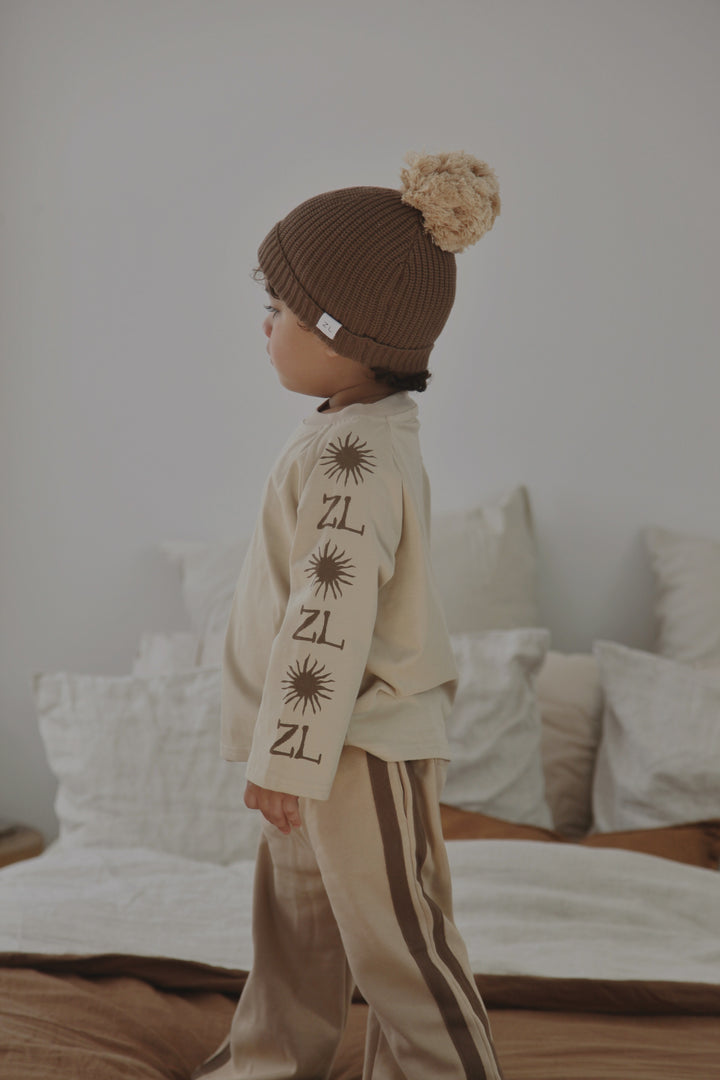 LONG SLEEVE TEE | CYRUS