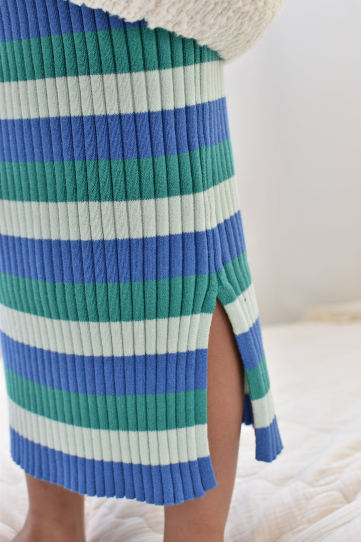 RIBBED DRESS | OLLY