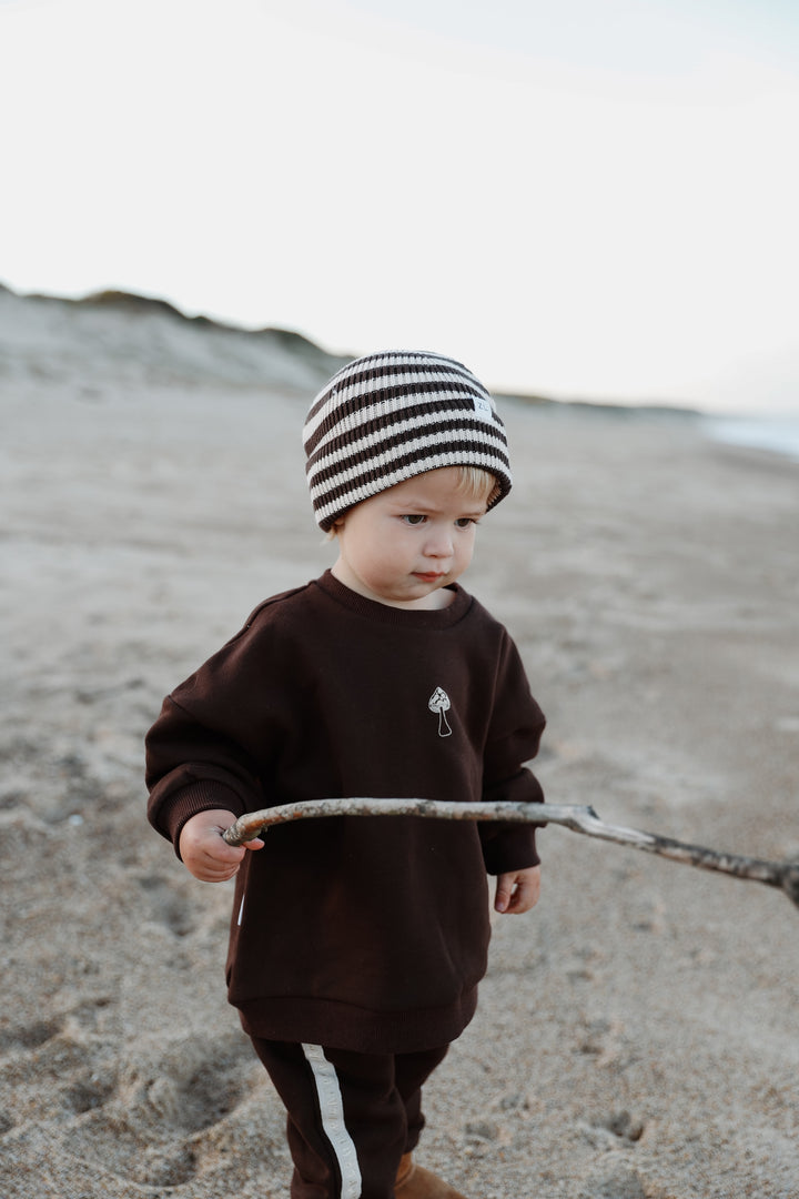 SWEATSHIRT | HAPPY CAMPER