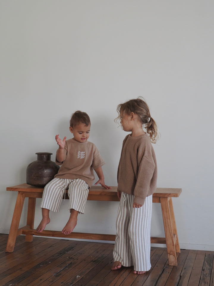 SIGNATURE TEE | MOCHA (KIDS)