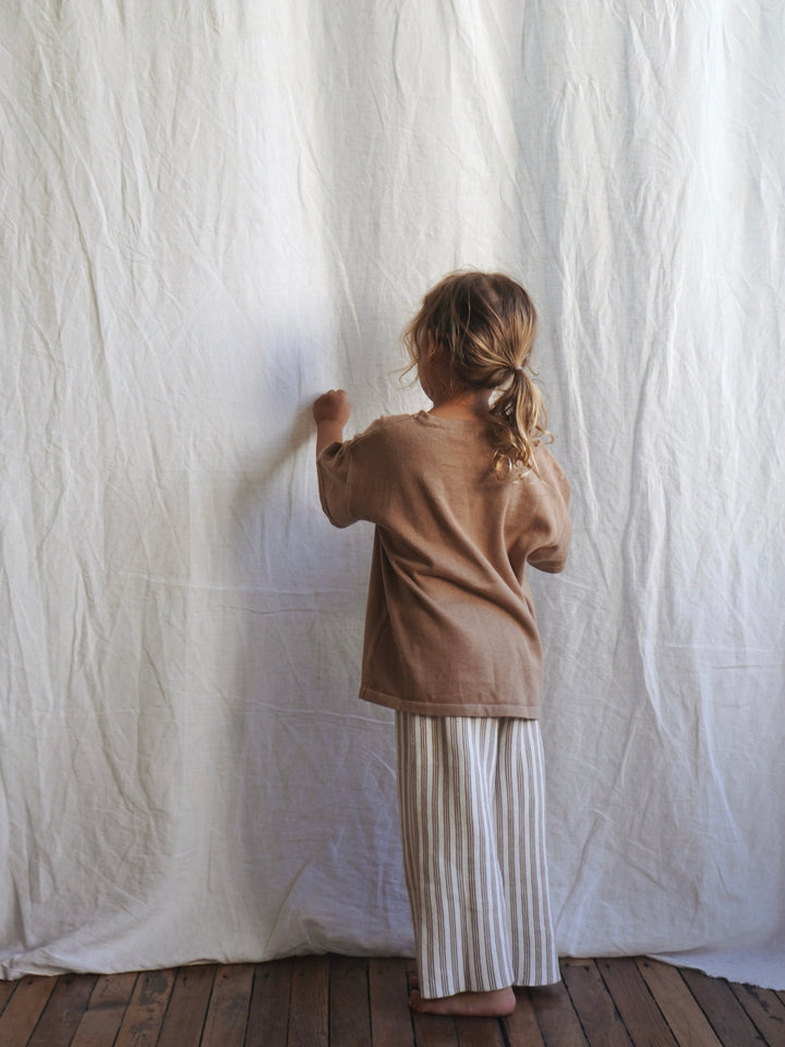 SIGNATURE TEE | MOCHA (KIDS)