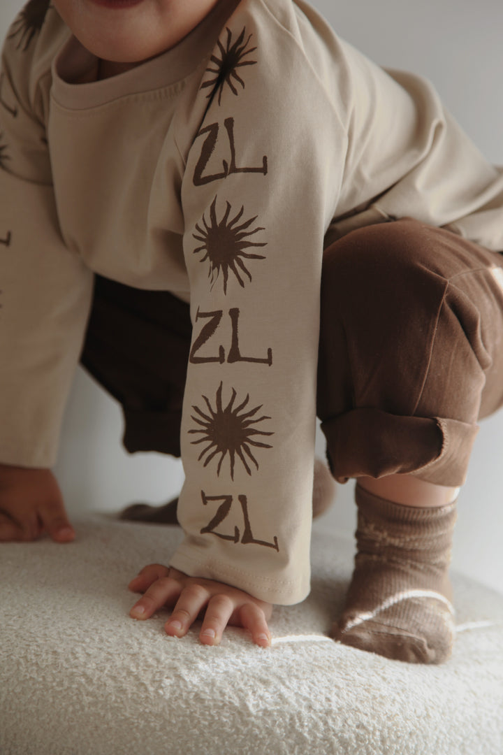 LONG SLEEVE TEE | CYRUS