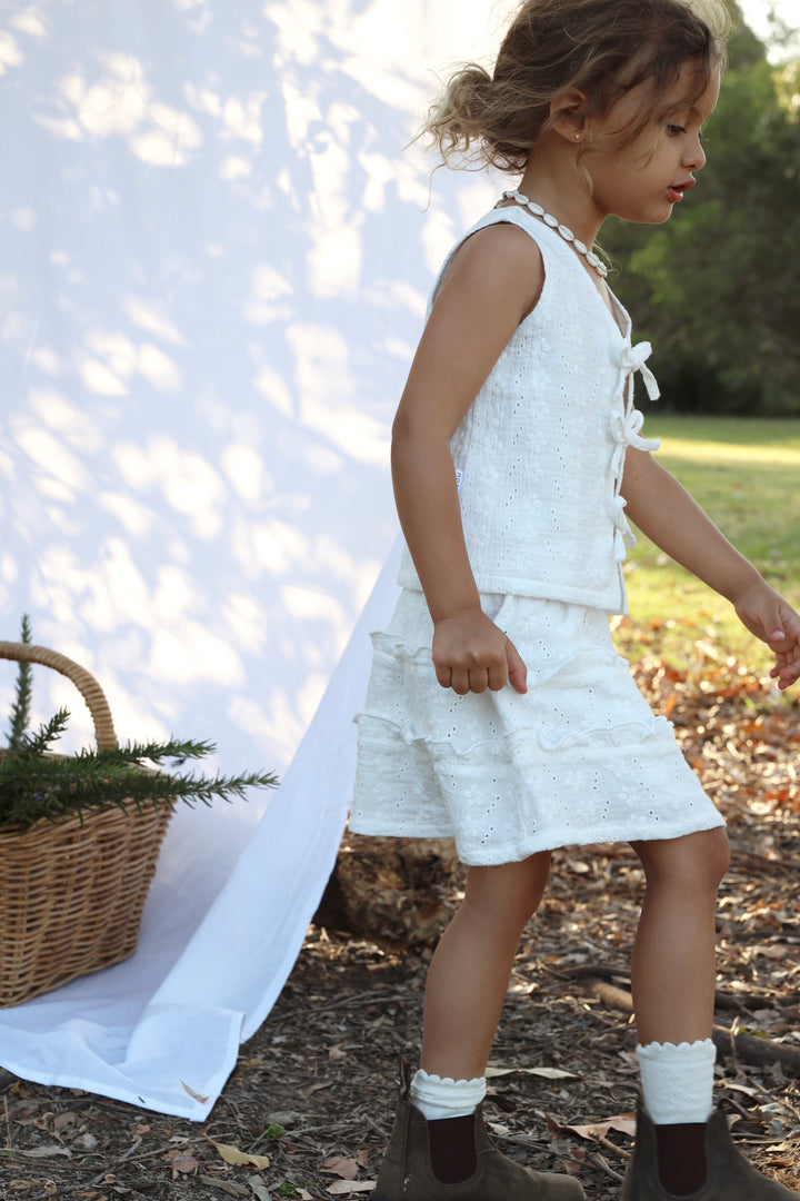 MARNIE SINGLET | LAUREL