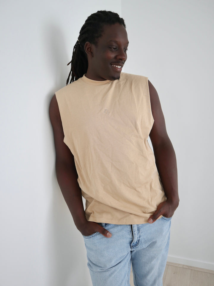 MUSCLE TEE | TAN (MEN'S)