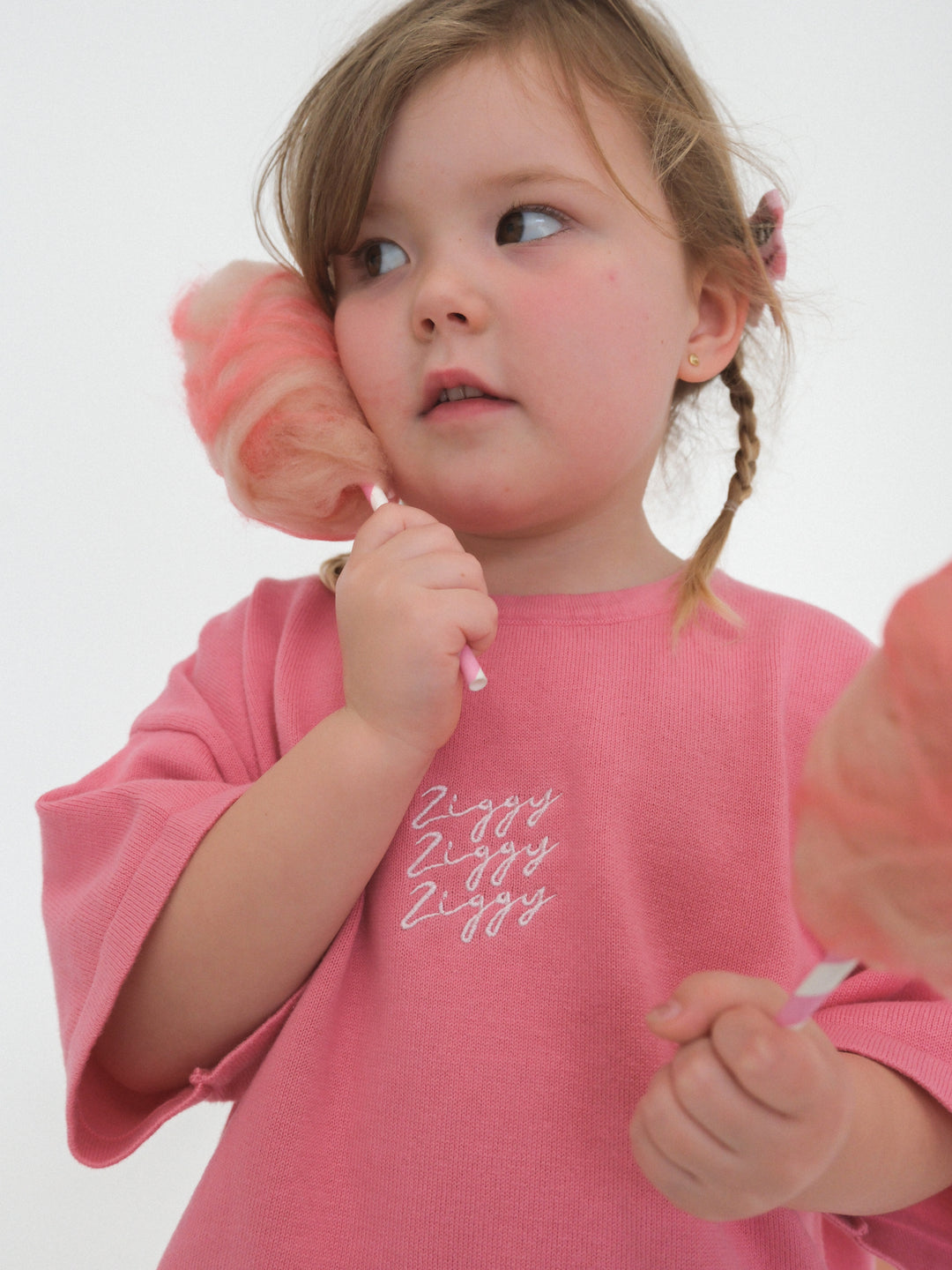 SIGNATURE TEE | CAMELIA