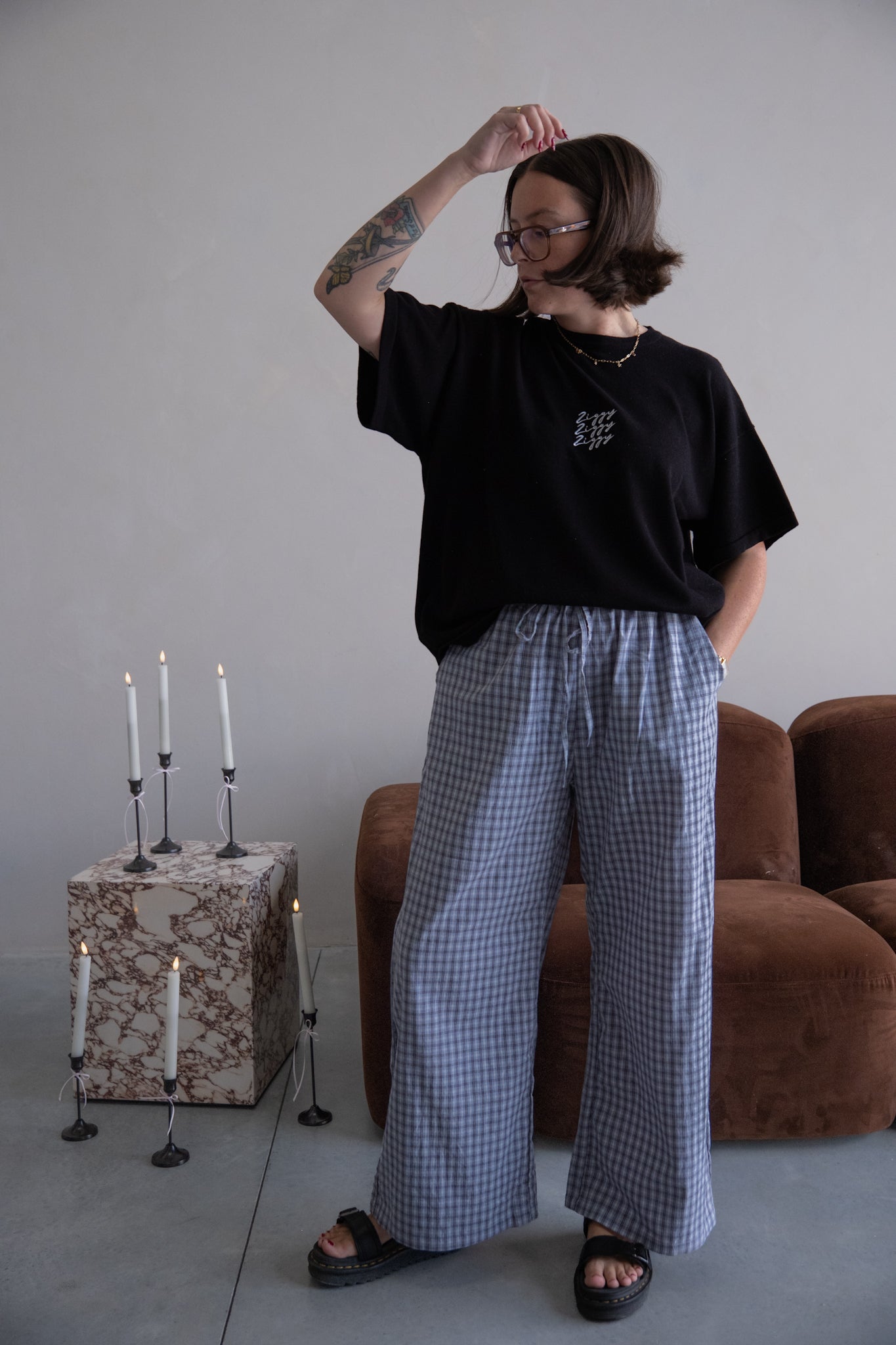 SIGNATURE TEE ONYX (WOMEN'S)
