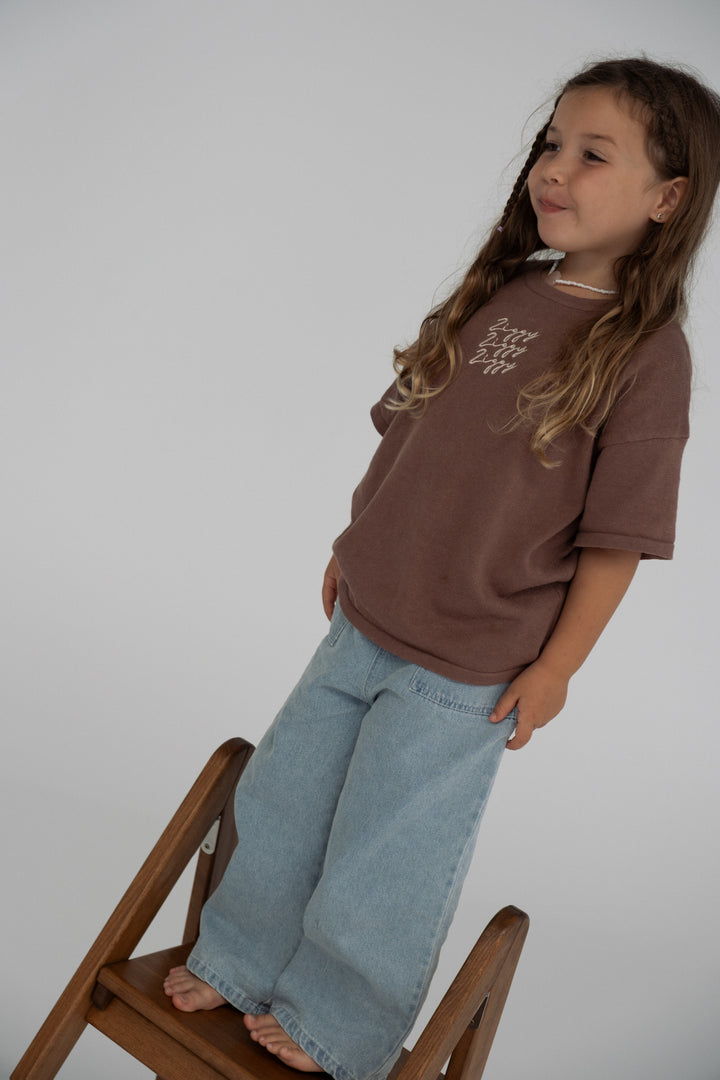 SIGNATURE TEE | CHOCOLATE OG (KIDS)