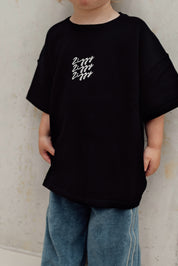 SIGNATURE TEE ONYX