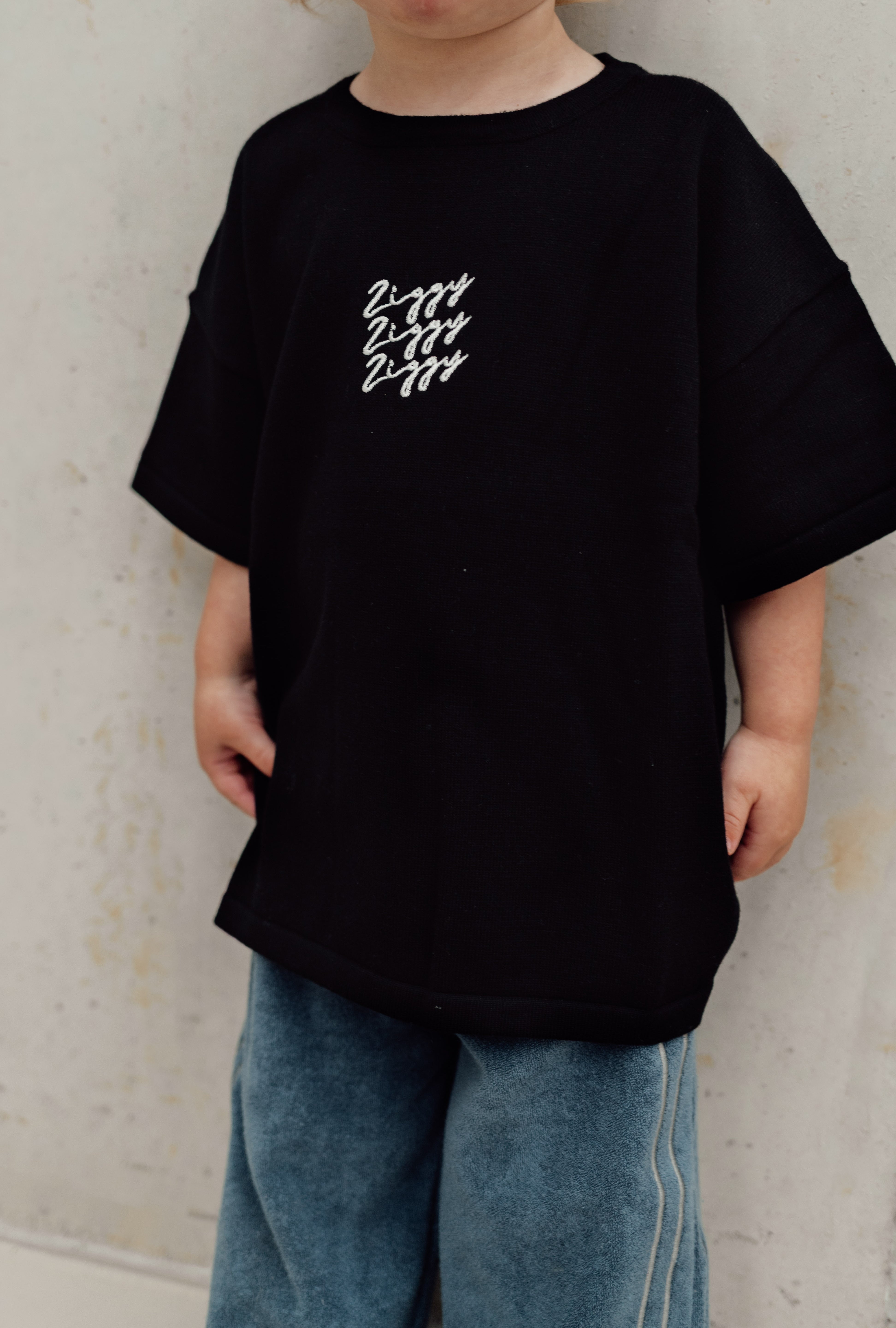 SIGNATURE TEE ONYX
