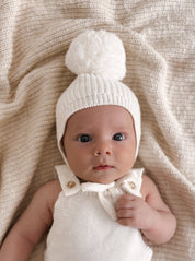 BONNET MILK POM POM