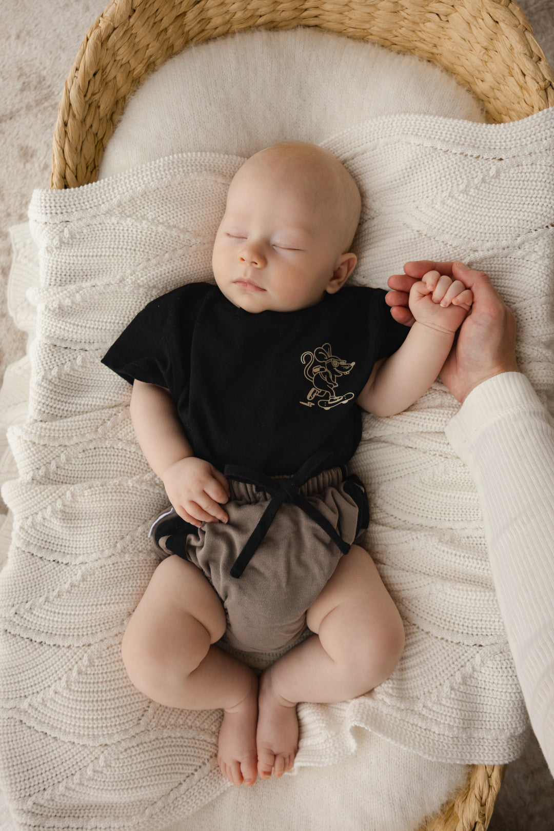 BLOOMERS | LIGHTNING