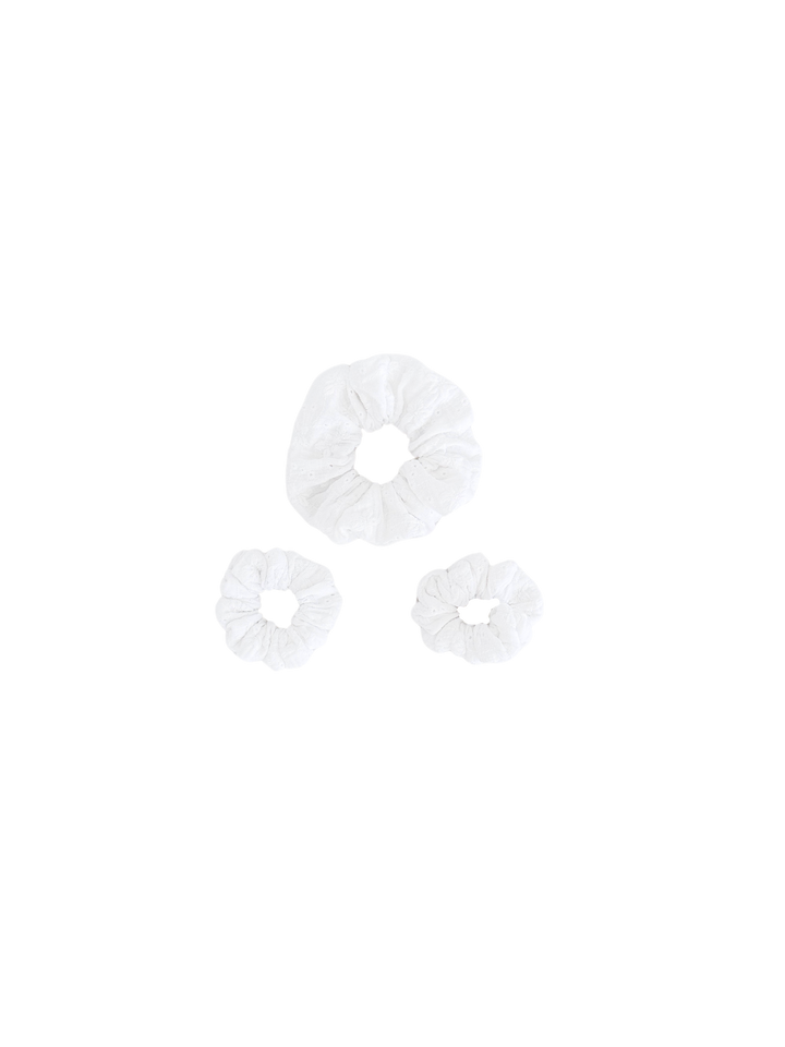 SCRUNCHIE | LAUREL