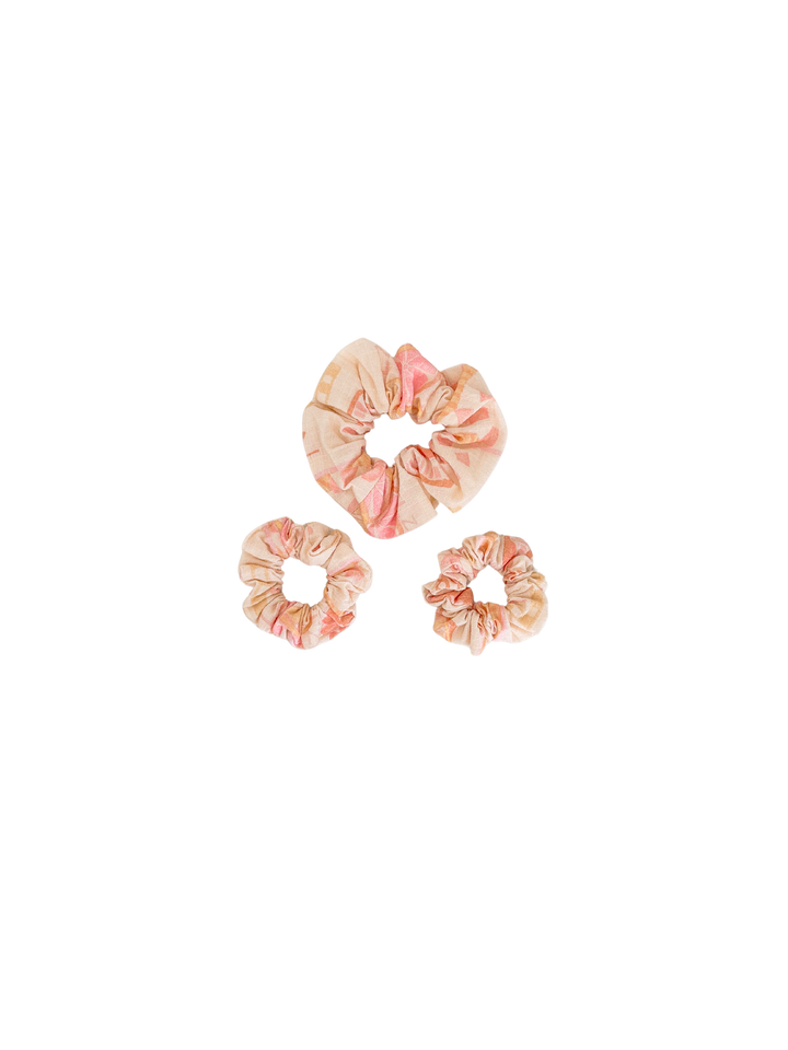 SCRUNCHIE | CALI