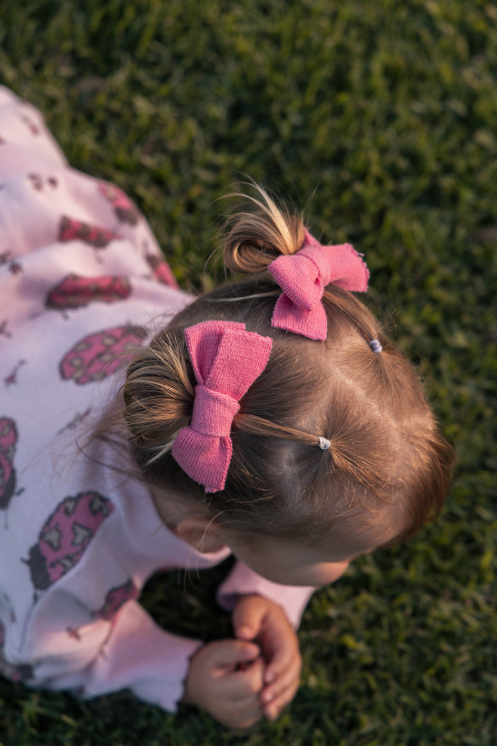 BOWS CAMELIA