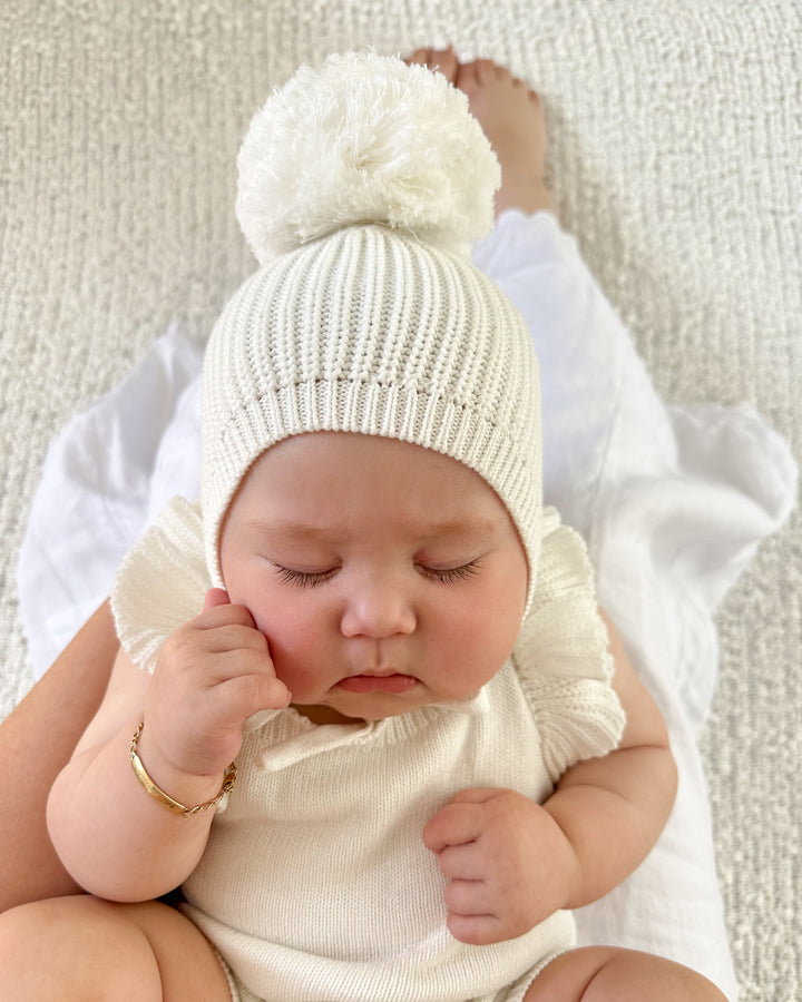 BONNET | MILK (POM POM)