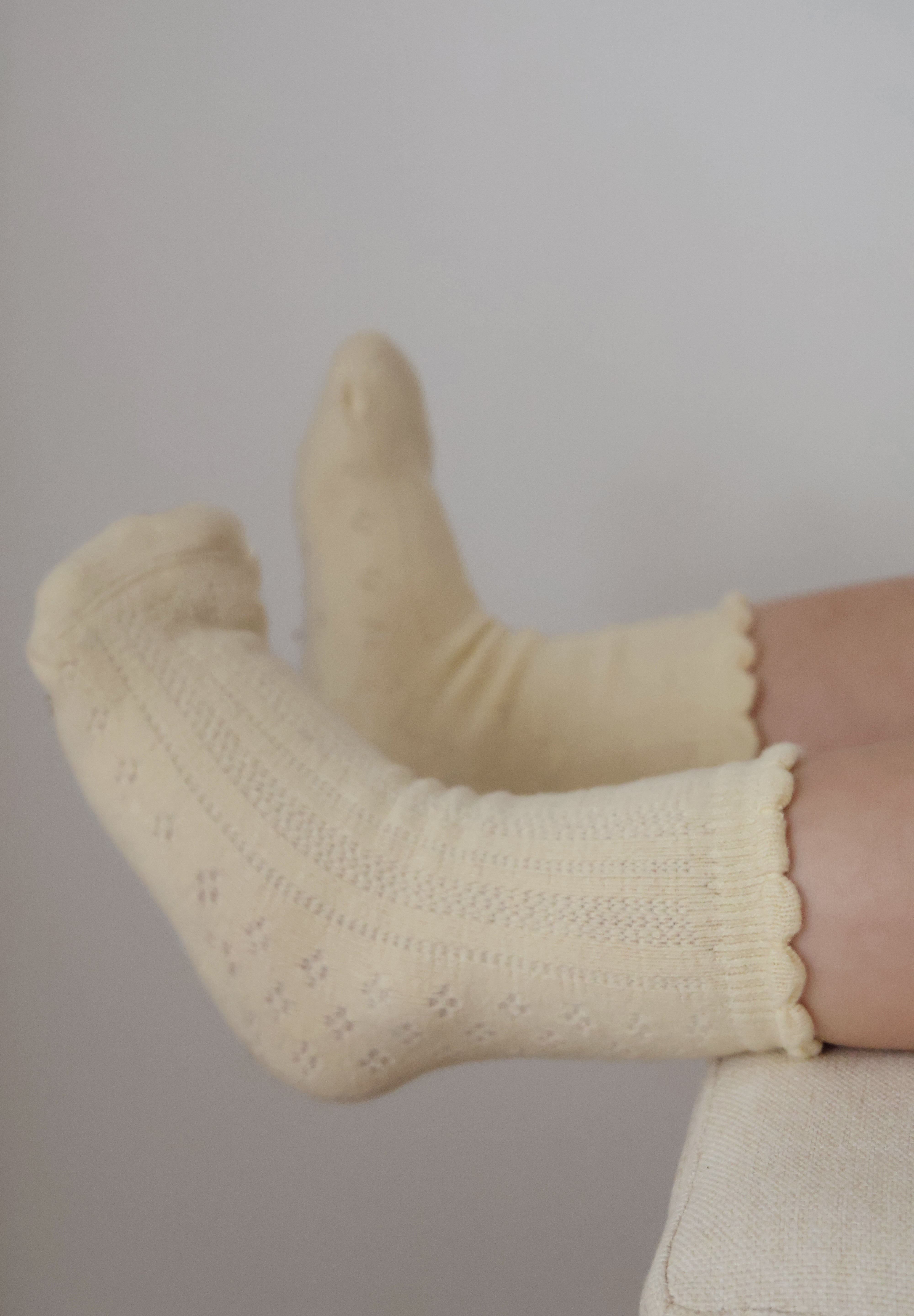 SOCKS LACE BUTTERCUP