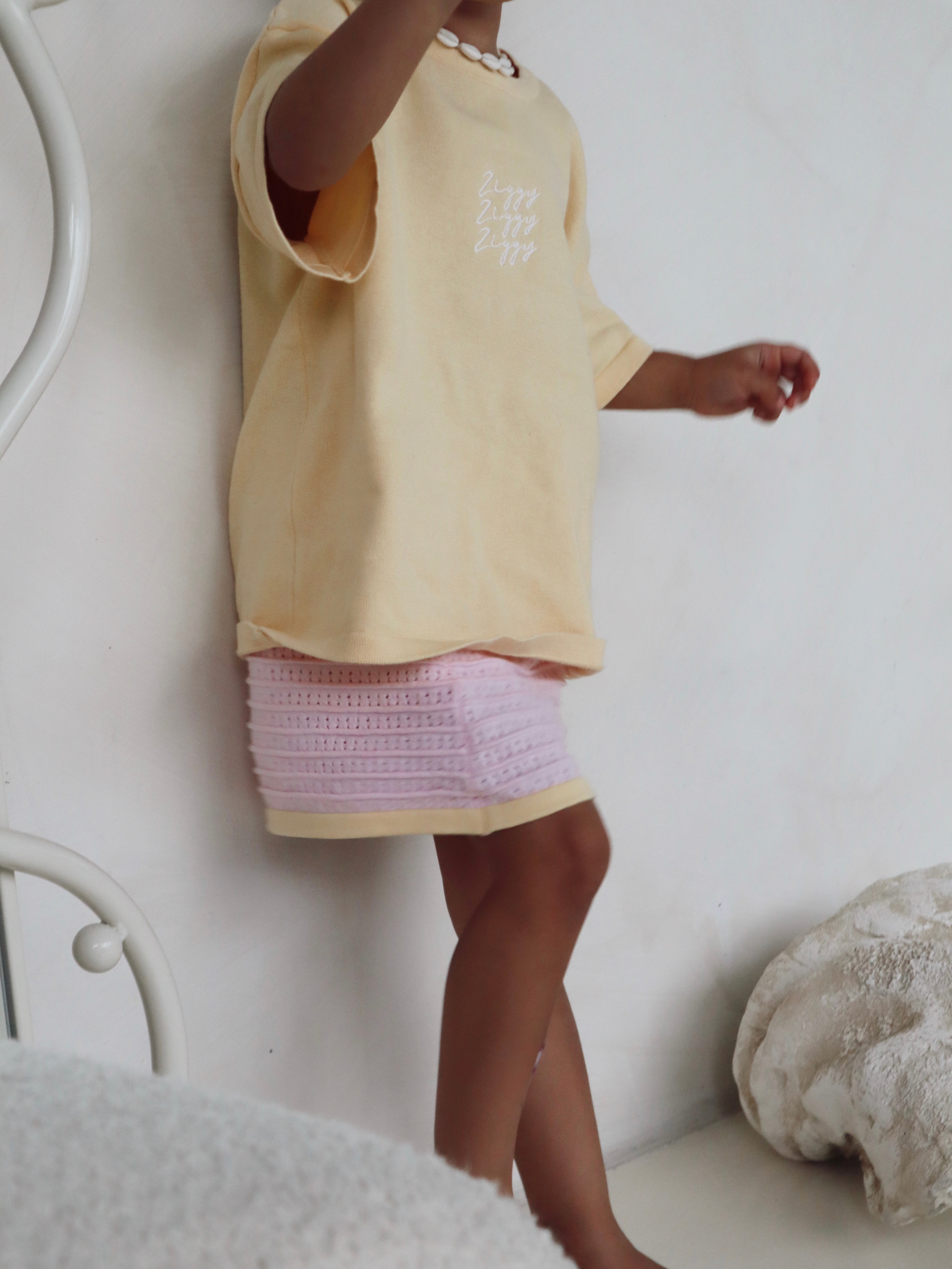 SIGNATURE TEE BUTTER
