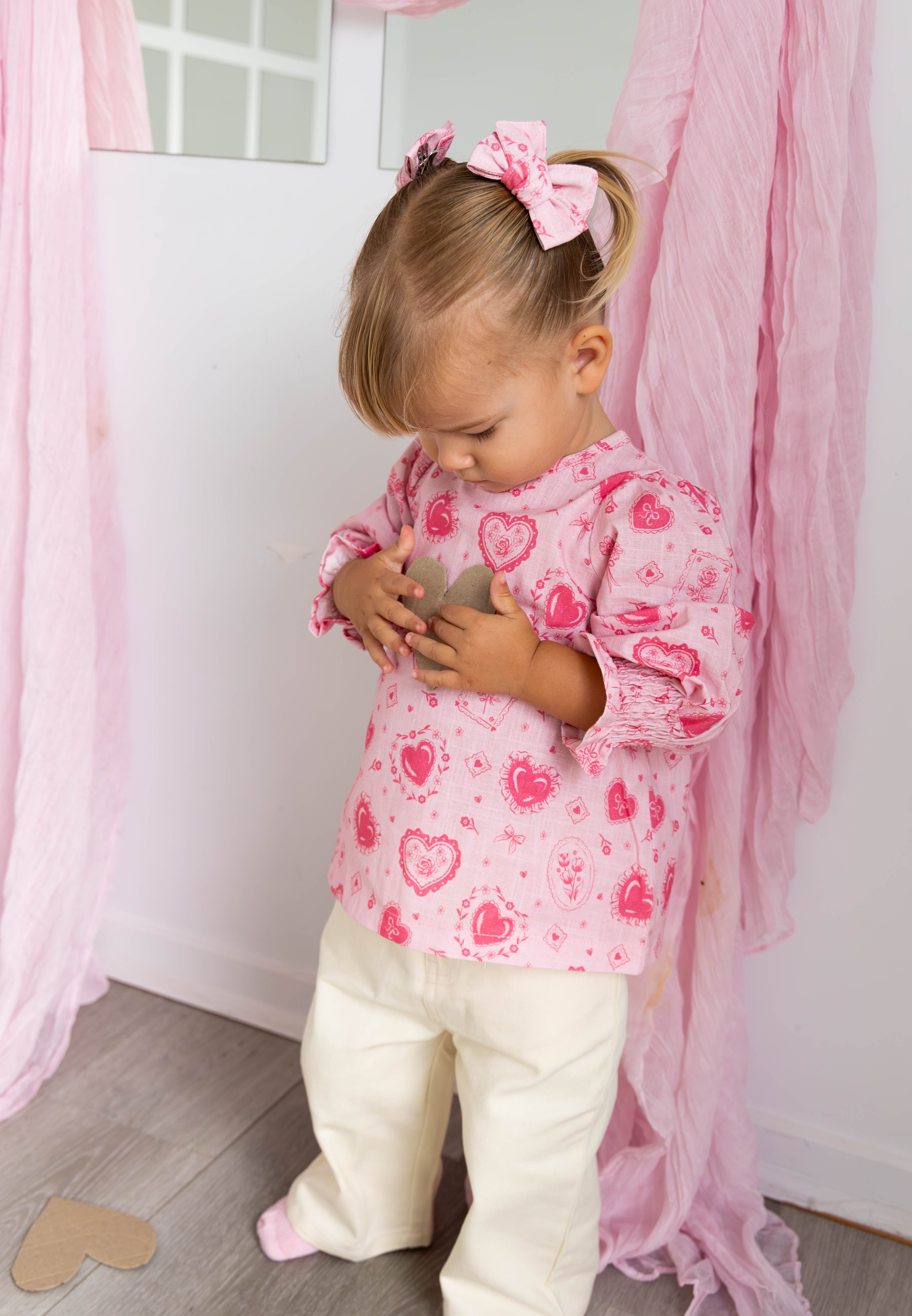 BLOUSE LOCKET