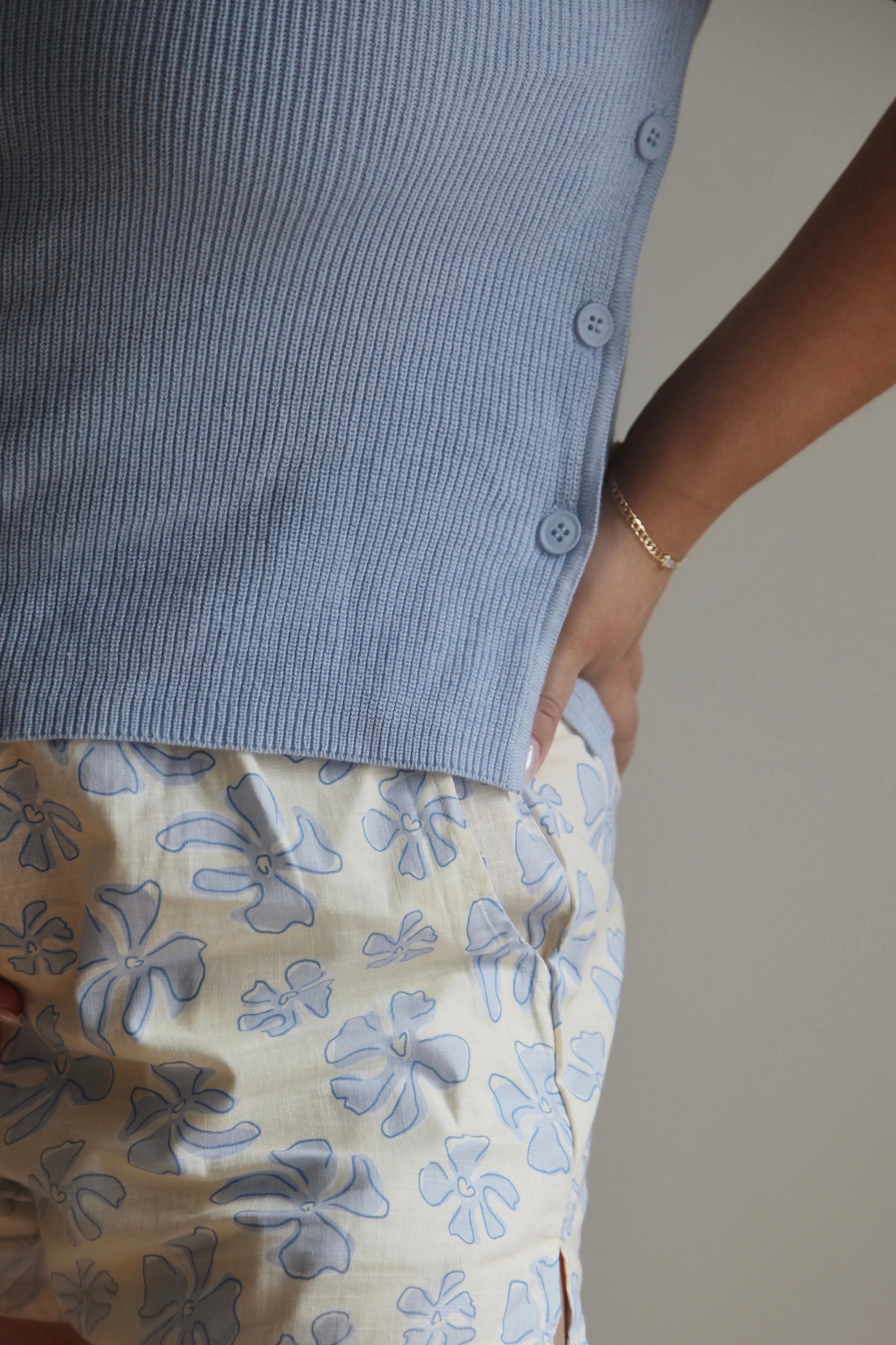 SHORTS MEADOW