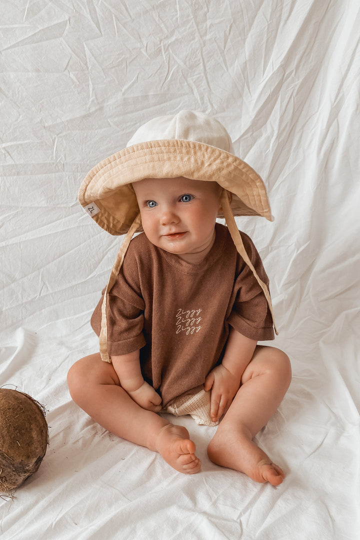 SIGNATURE TEE | CHOCOLATE OG (KIDS)