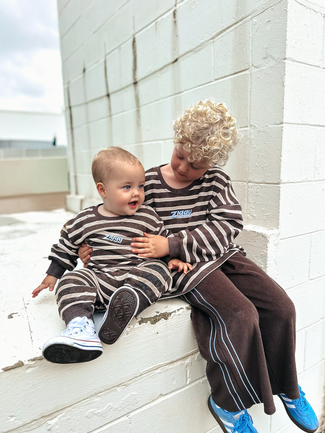 ARLO PLAYSUIT | FINN