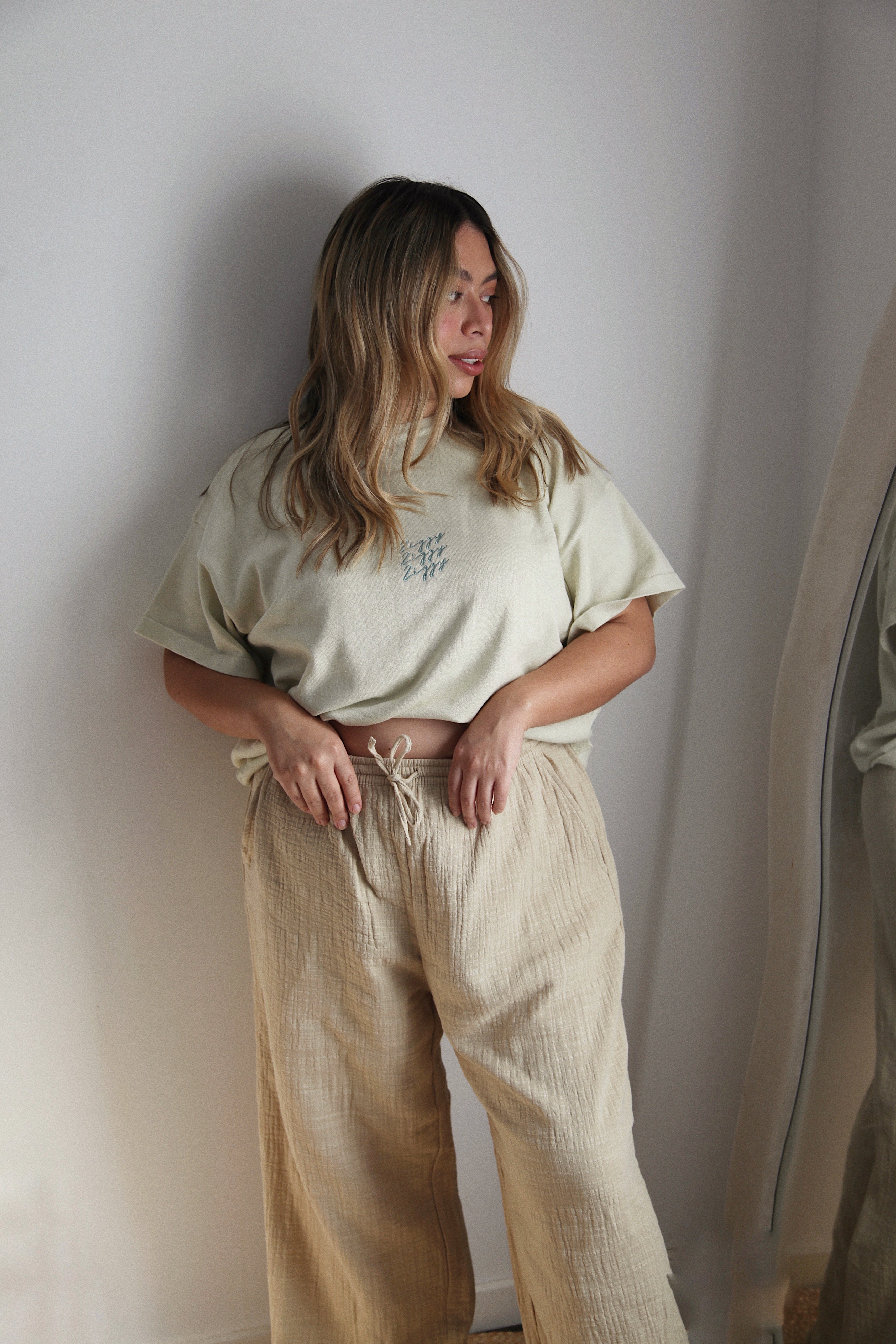 ESSENTIAL PANTS PISTACHIO