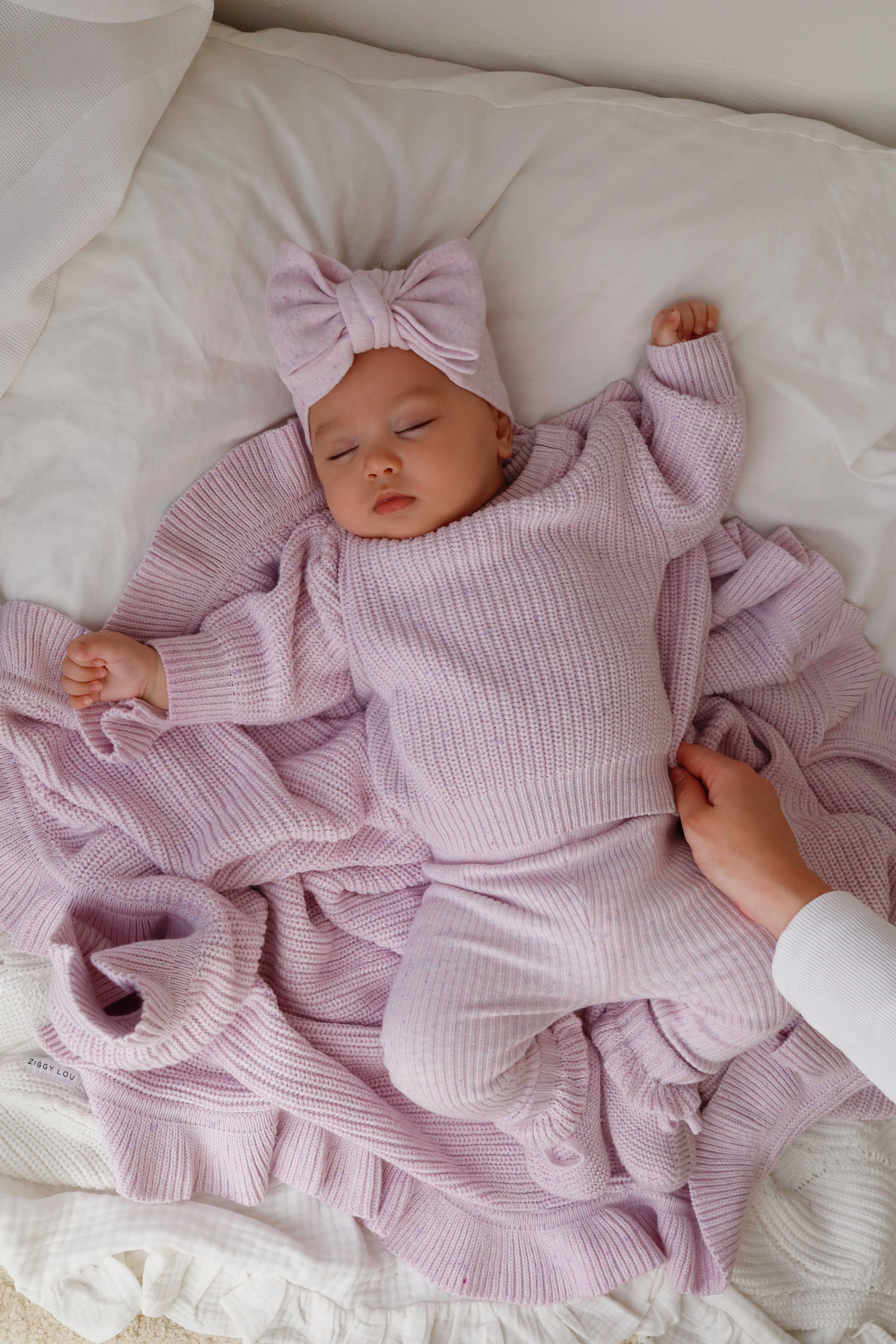 BLANKET LAVENDER FLECK FRILL