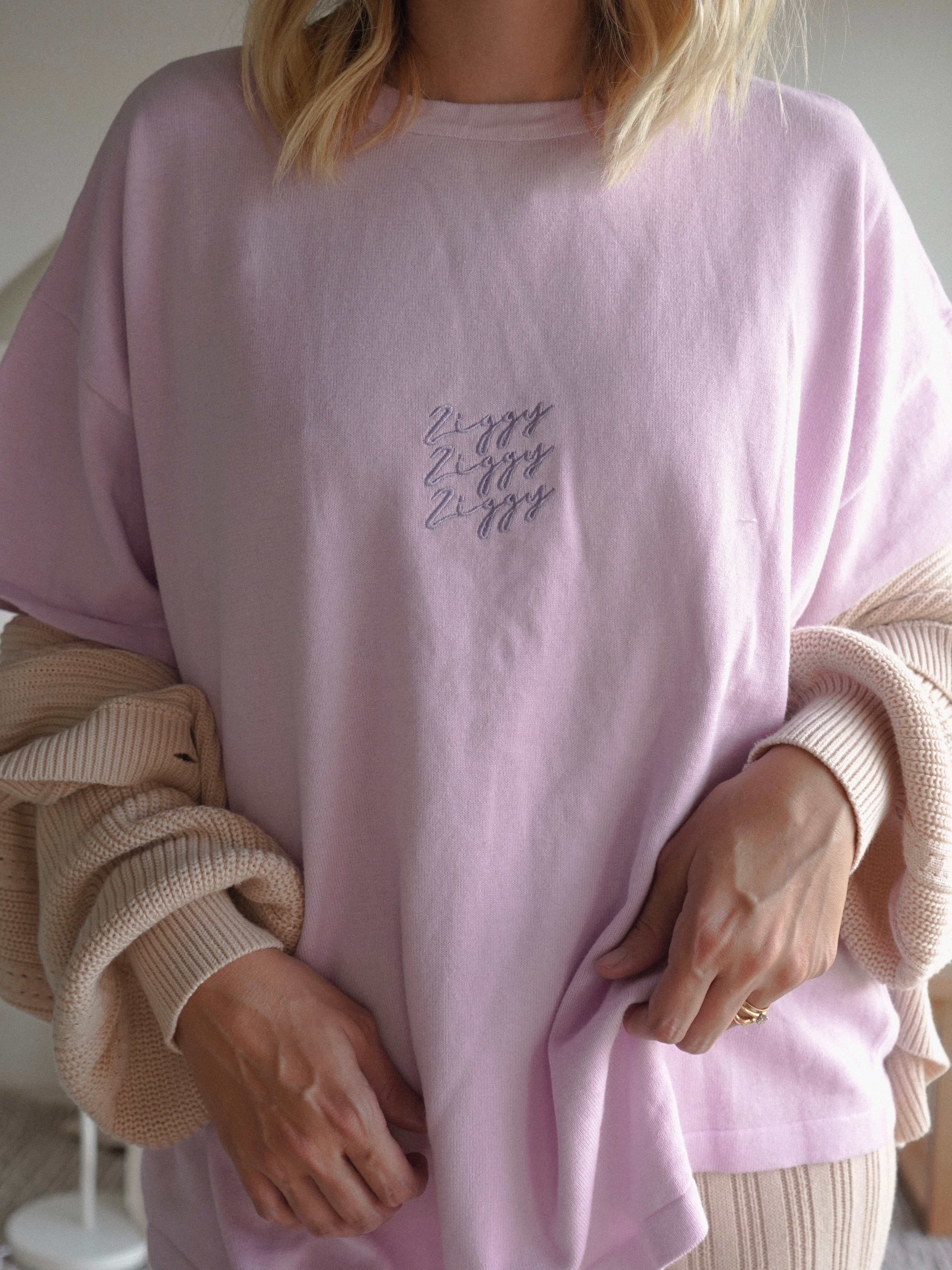 SIGNATURE TEE LILAC (WOMEN'S)