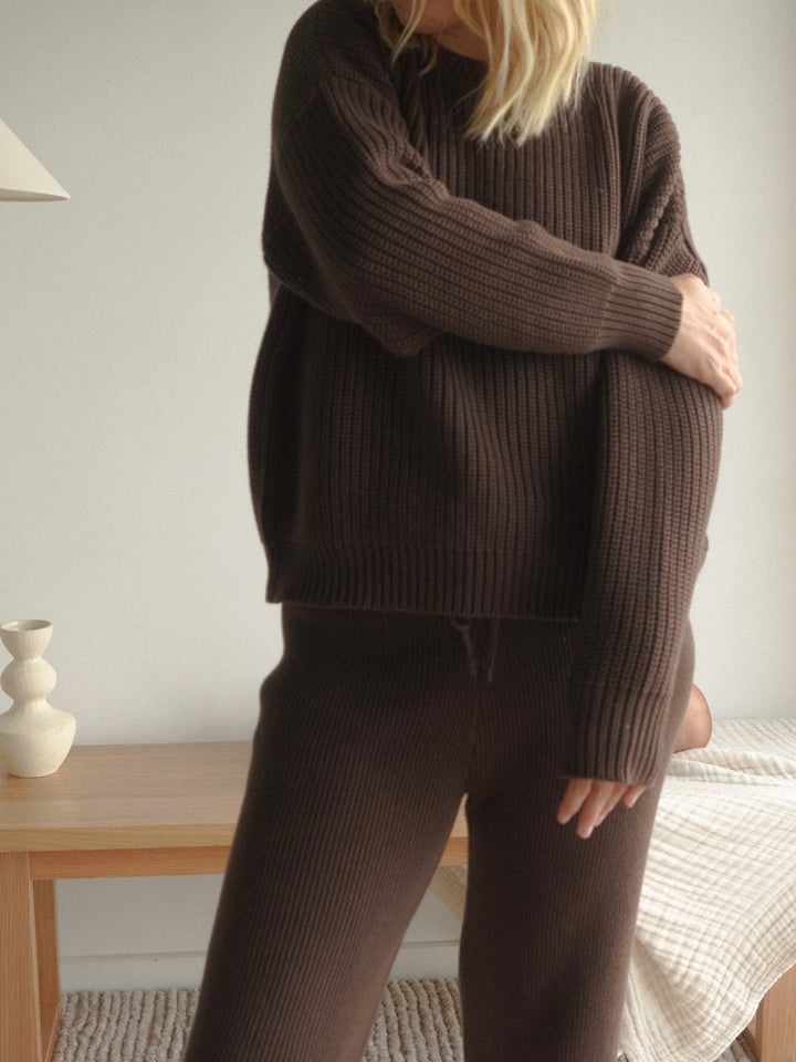 JUMPER | SUPER CHUNKY | ESPRESSO (WOMEN'S) - Pre-Order Mid August