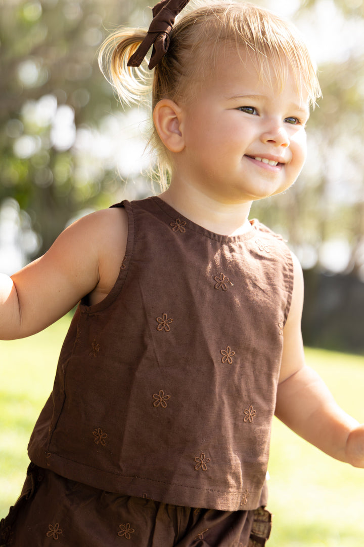 MARNIE SINGLET | WINNIE