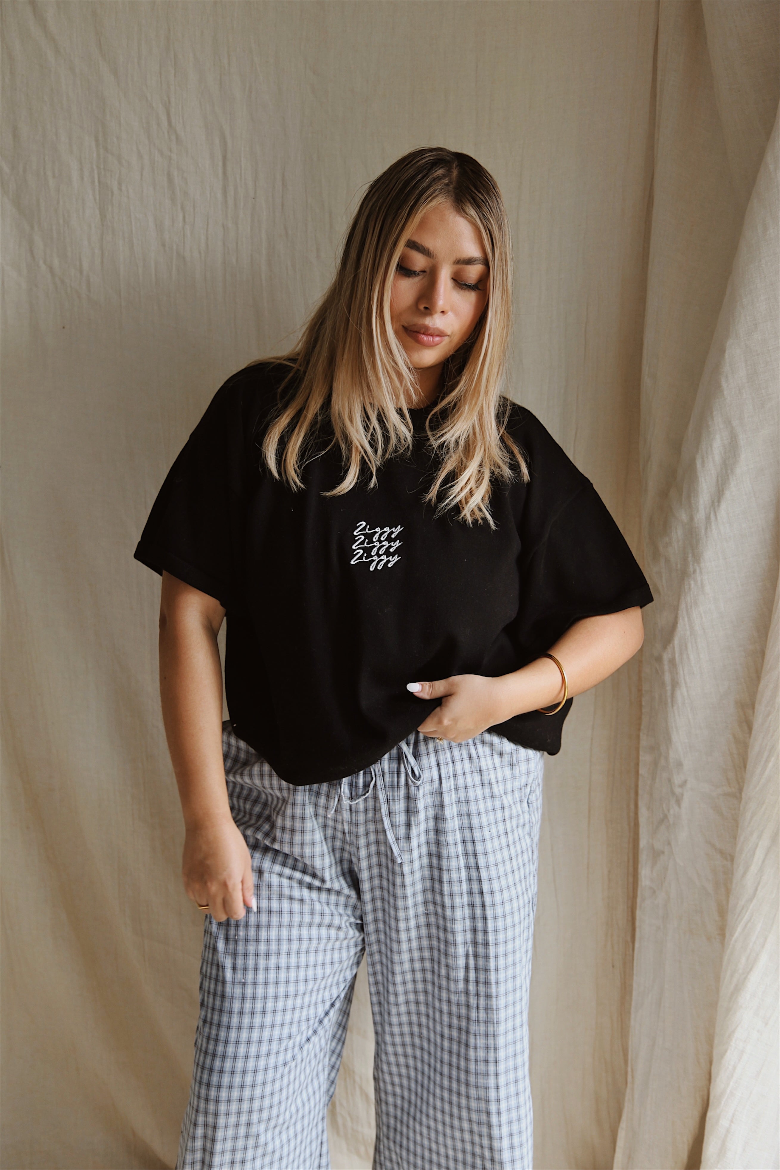 SIGNATURE TEE ONYX (WOMEN'S)