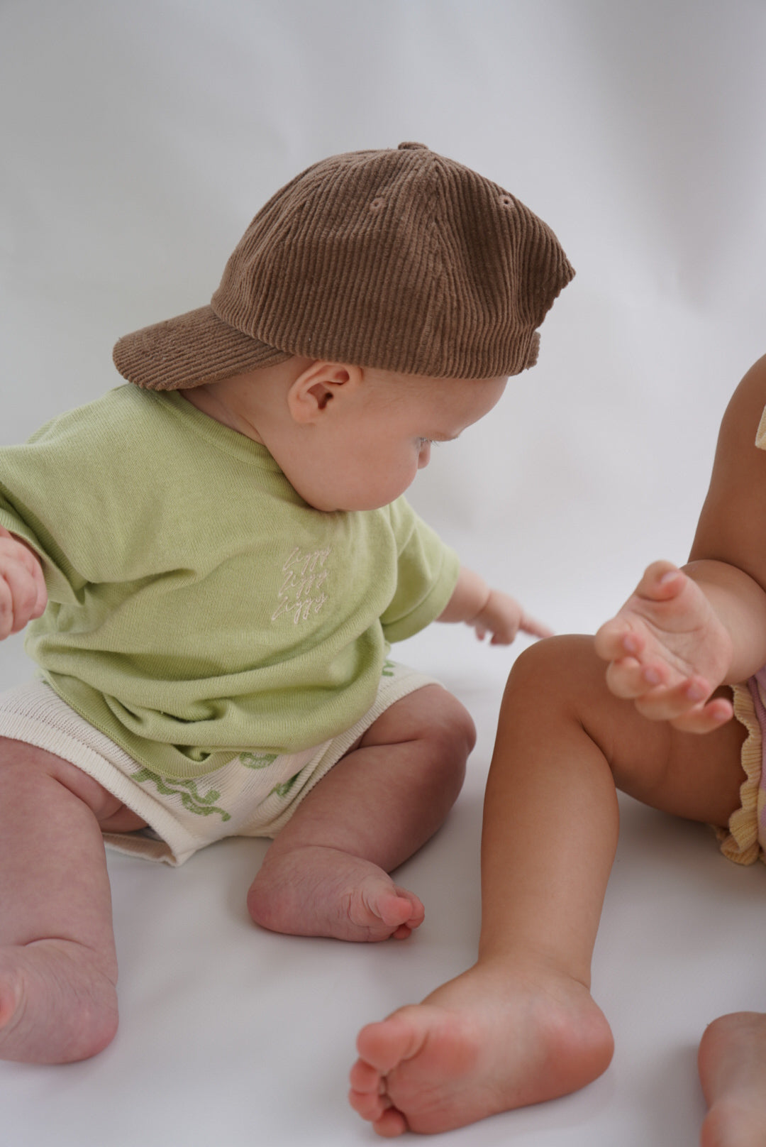 SIGNATURE TEE LIME - OG FAVES JUNE PRE-ORDER