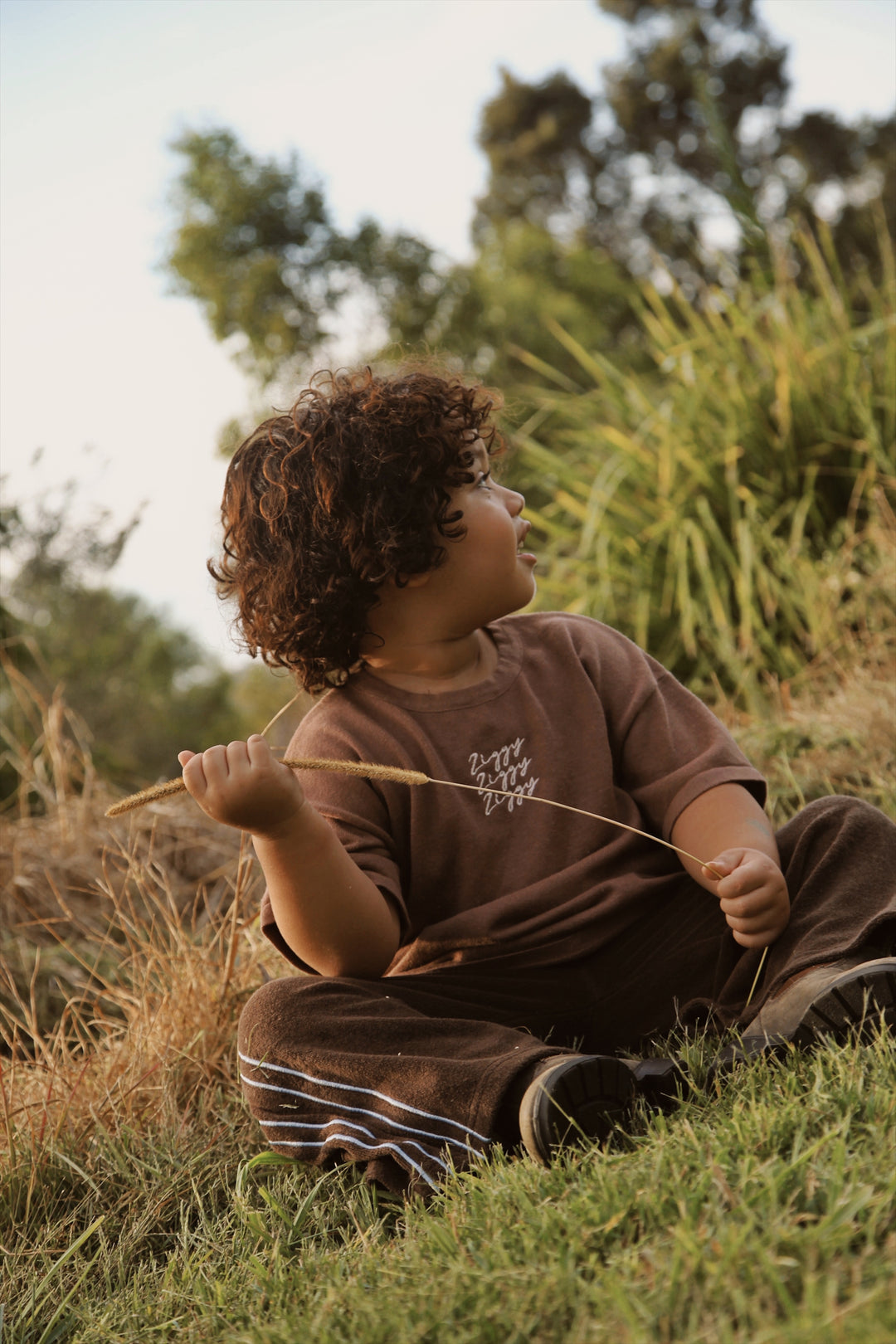 SIGNATURE TEE | CHOCOLATE OG (KIDS)