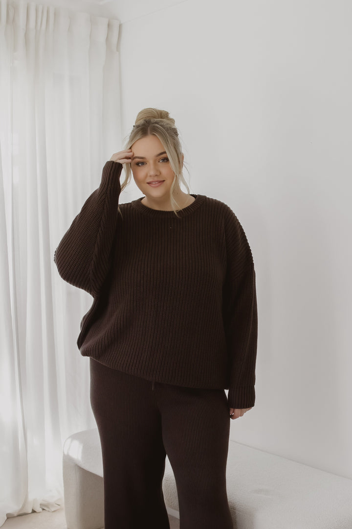 JUMPER | SUPER CHUNKY | ESPRESSO (WOMEN'S) - Pre-Order Mid August