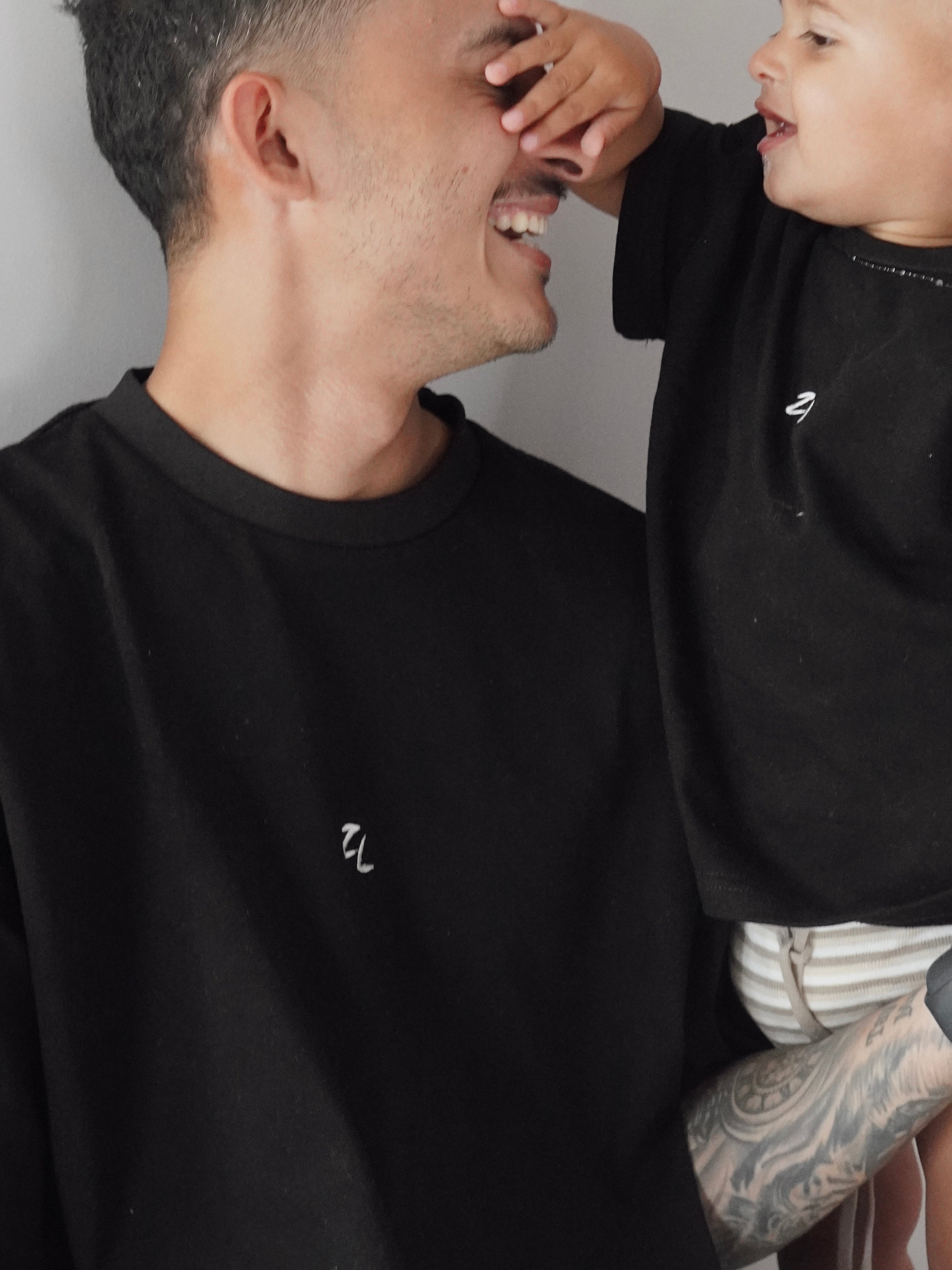 TEE | BLACK (KIDS) – ZIGGY LOU™