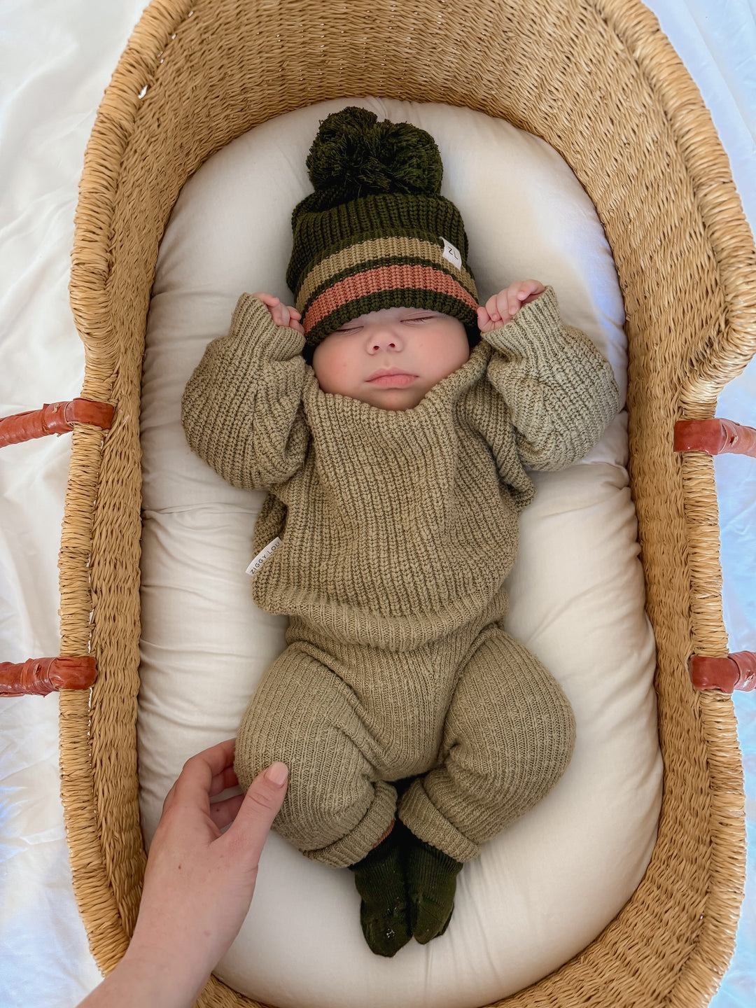 JUMPER | OLIVE