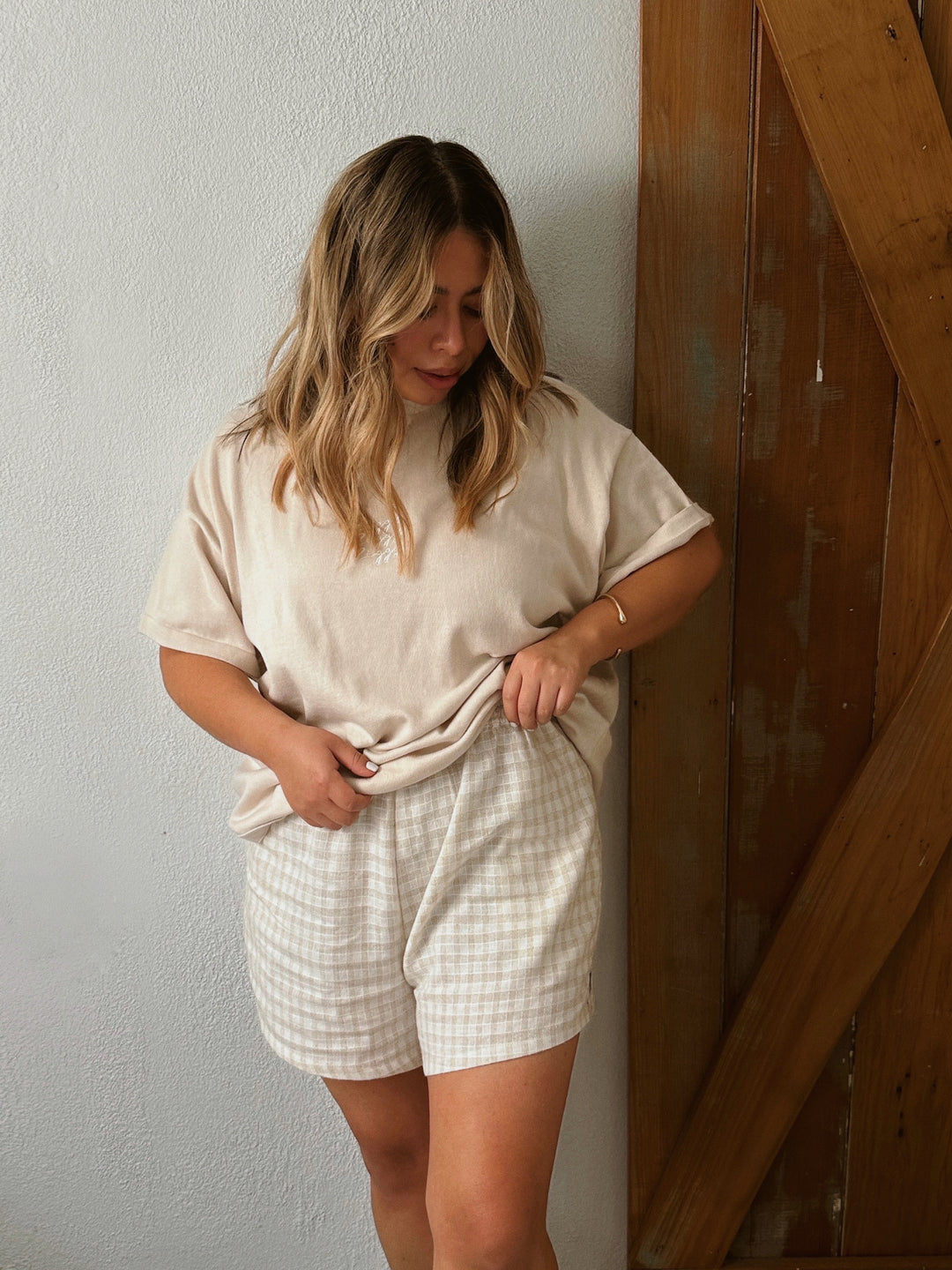 SIGNATURE TEE | COASTER (WOMEN'S)