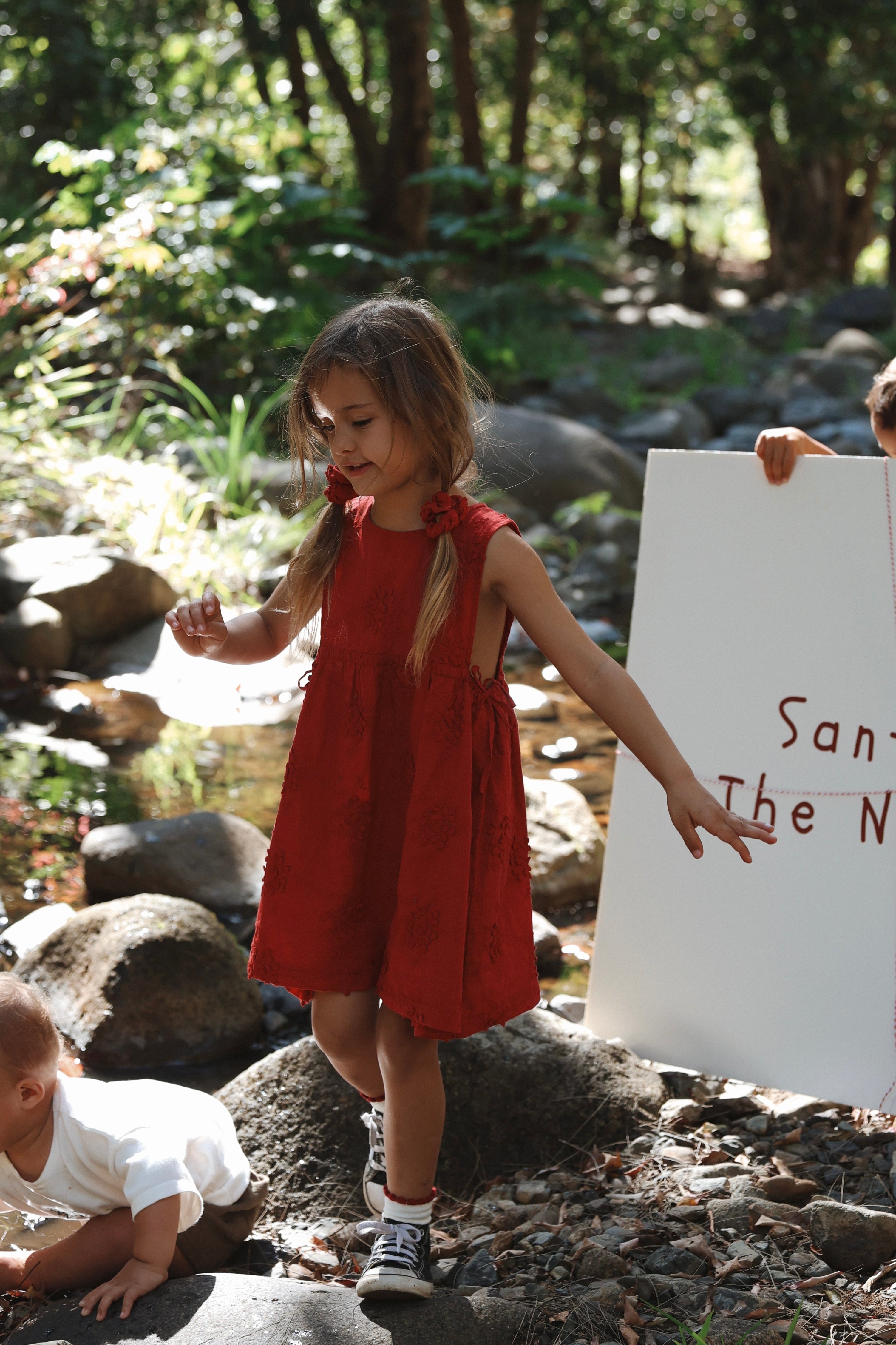 SOFIA DRESS CRIMSON