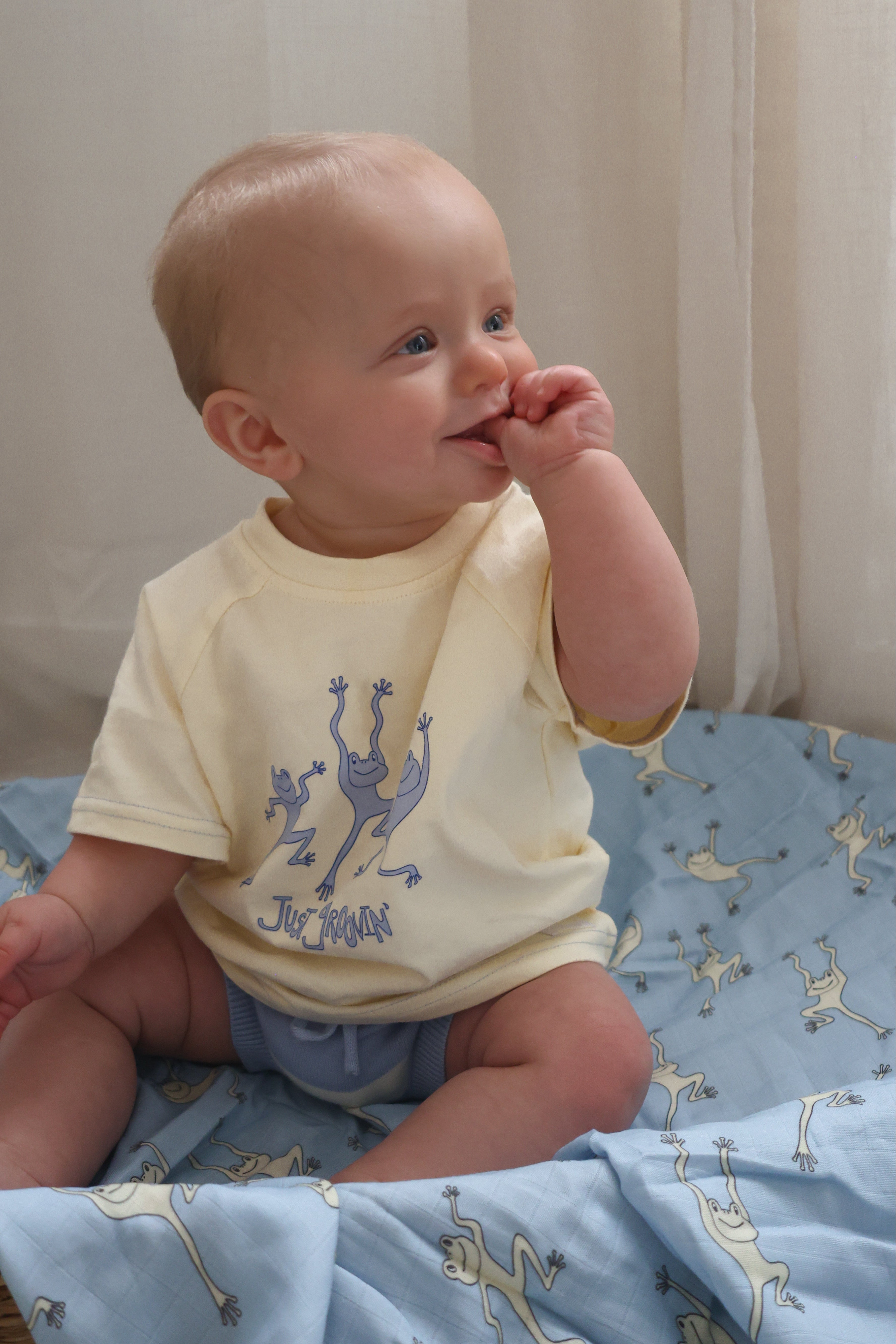 SWADDLE JUST GROOVIN'