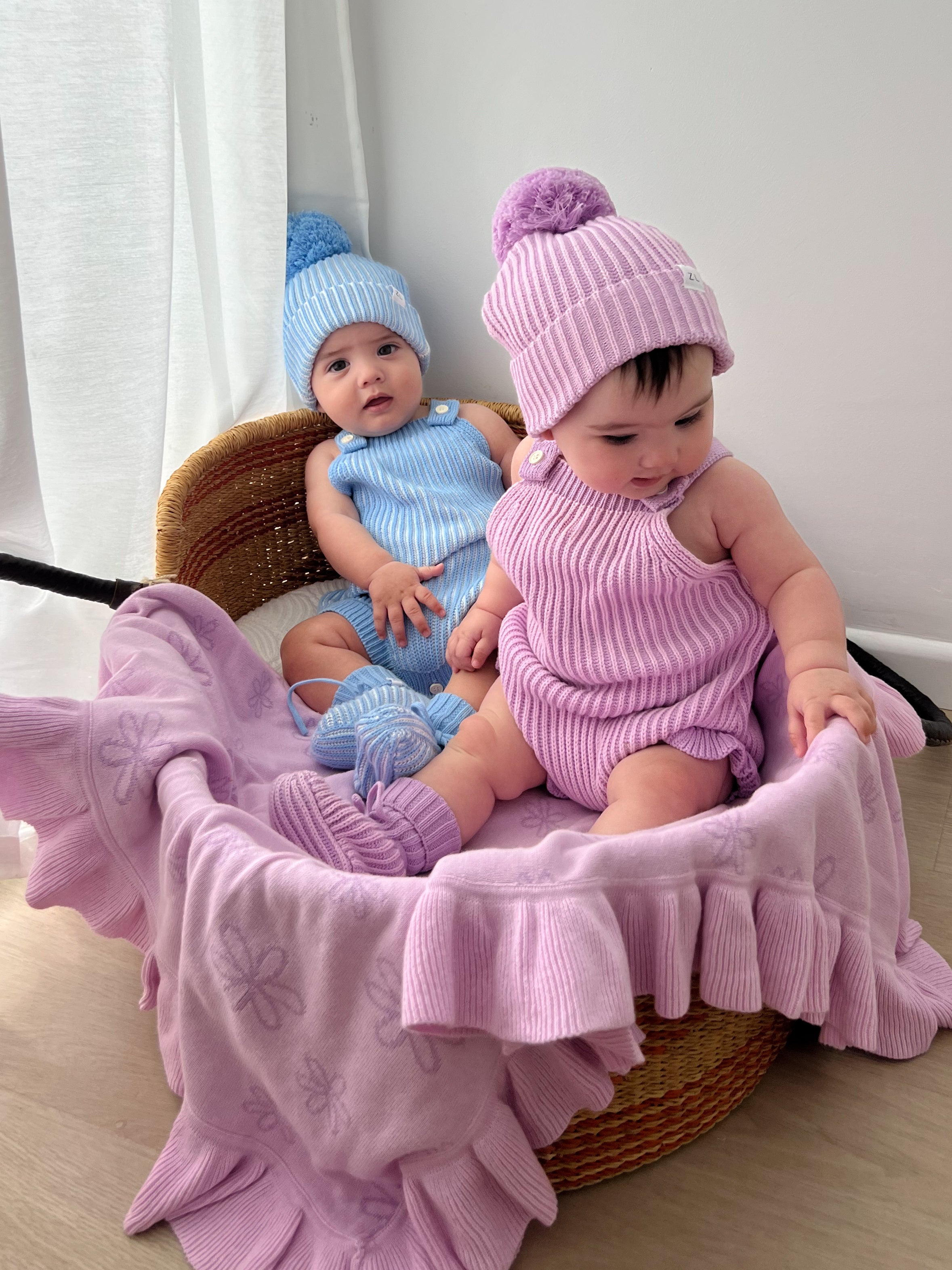 BEANIE LILY