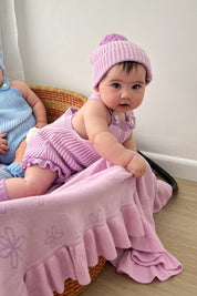 BEANIE LILY