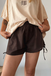 IMOGEN SHORTS TRUFFLE
