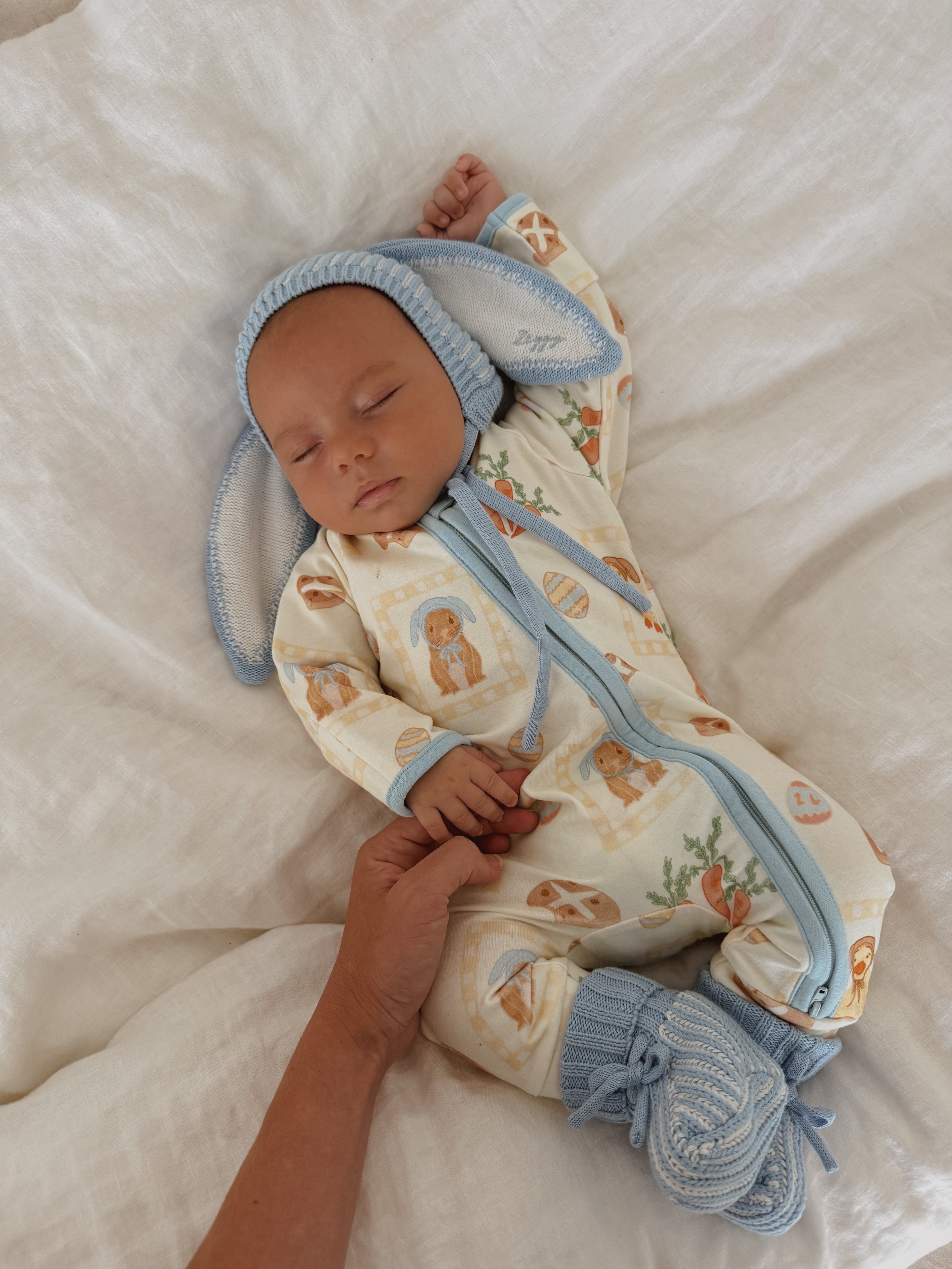 ONESIE | EASTER (BEAU)